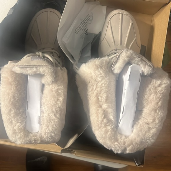 Brand new never work Men Ugg Boots main image 4